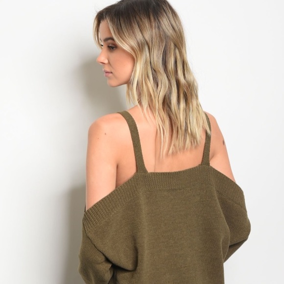 SOFT!! Olive Cold Shoulder Sweater NWT - Picture 4 of 4